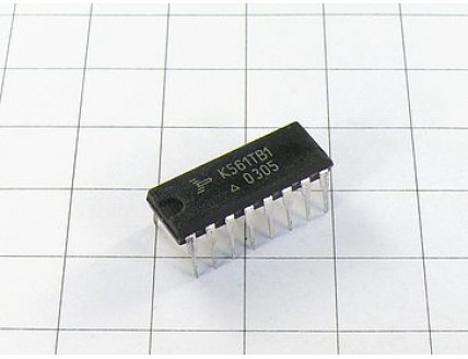 Микросхема К561ТВ1