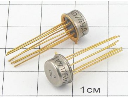Микросхема К574УД4А