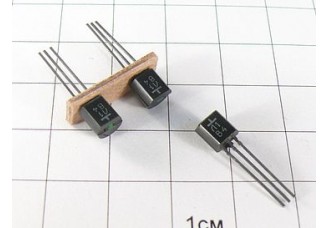 Транзистор КП103Л1Р