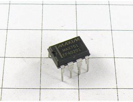 Микросхема MAX751EPA