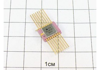 Микросхема 100ЛК121