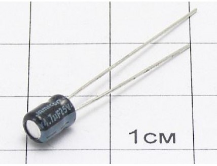 Конденсатор 4.7мкФ 25В 4x5 105°C