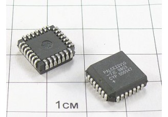 Микросхема PALCE22V10-7JC