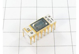 Микросхема КМ193ИЕ7А