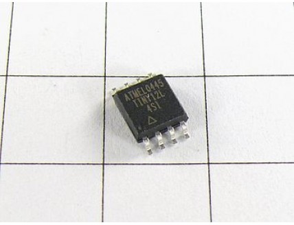 Микросхема ATtiny 12L-4SI