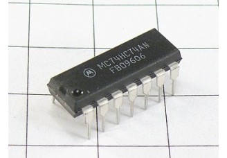 Микросхема MC74HC74AN