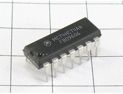 Микросхема MC74HC74AN