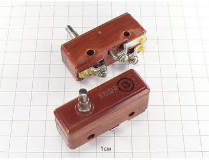 Выключатель А812А