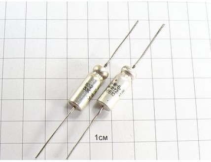 К52-1 330мкФ 6.3В 20% "5"
