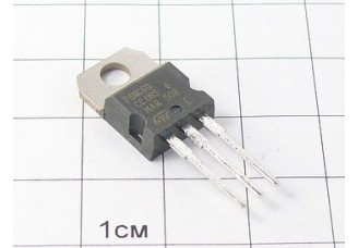 Транзистор STP6NC60