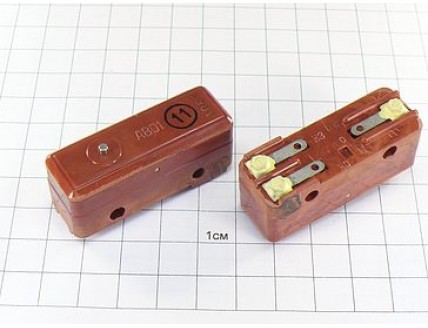 Выключатель А801