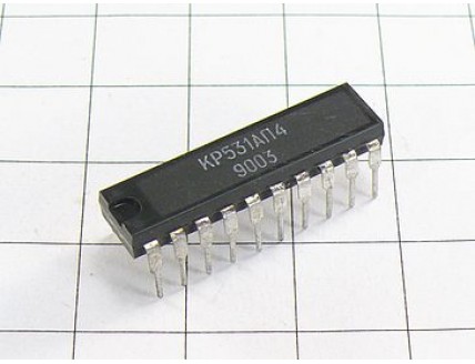 Микросхема КР531АП4