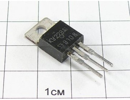 Тиристор КУ228А1