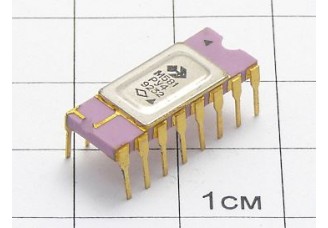 Микросхема М581РУ4