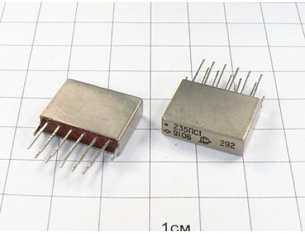 Микросхема 235ПС1