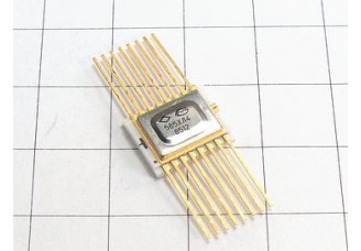 Микросхема 585ХЛ4