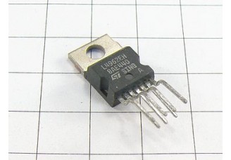 Микросхема L4962EH/A