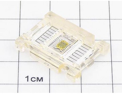 Микросхема Б590КН13-2