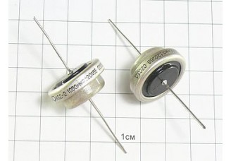 Конденсатор К52-2 1000мкФ 6В 20% "5"