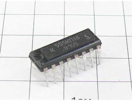 Микросхема К555КП18