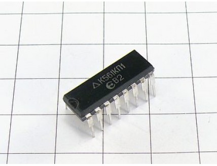 Микросхема К561КП1