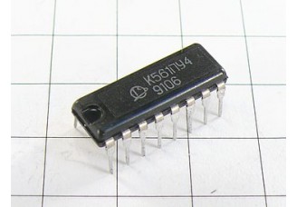 Микросхема К561ПУ4