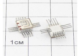 Микросхема КН1015ПЛ4А