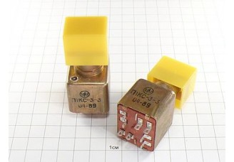 Переключатель П1КС-3-3