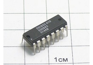 Микросхема DS1803-010