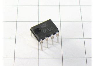 Микросхема КР140УД23