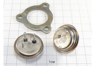 Транзистор КТ805Б