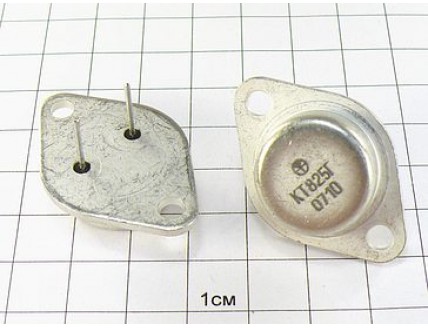 Транзистор КТ825Г