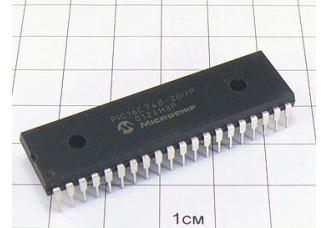 Микросхема PIC16C74B-20I/P