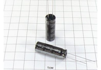 Конденсатор 820мкФ 25В 10x30 105°C