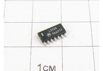 Микросхема MC74LS136D