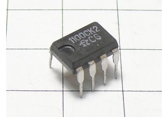 Микросхема КР1100СК2