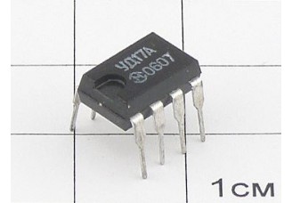Микросхема КР140УД17А