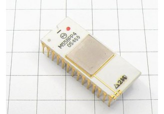 Микросхема М558РР4