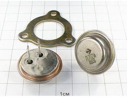 Транзистор П702А