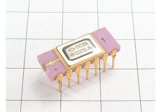 Микросхема 525ПС3А