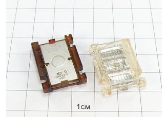 Микросхема 700ПУ124-2