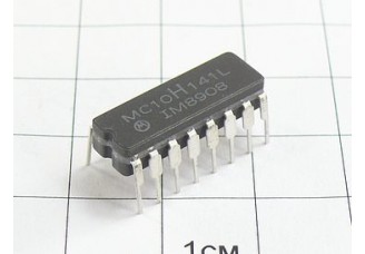 Микросхема MC10H141L