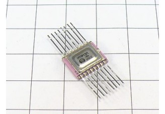 Микросхема 1526ПР1