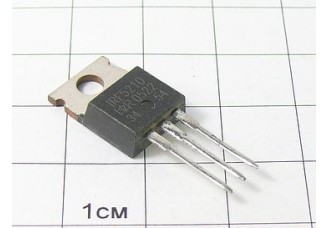 Транзистор IRF5210