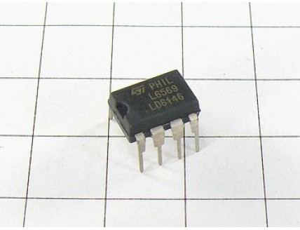 Микросхема L6569