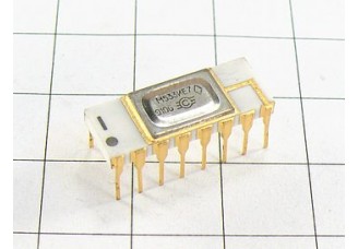 Микросхема М533ИЕ7
