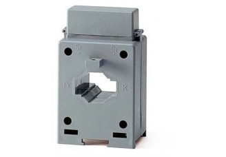 Трансформатор тока 60/5А, класс 0,5, под шину сечением 30х10