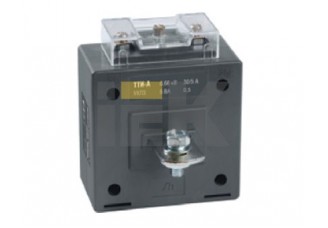 Шинный трансформатор тока 0.5 150А/5А 5ВА калиброванный с защитой от прикосновения IEK
