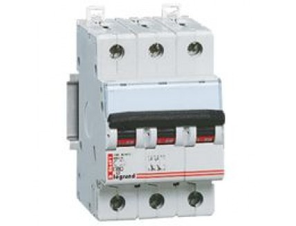 Выключатель автоматический 3-пол. 10A C 10kA DX Legrand