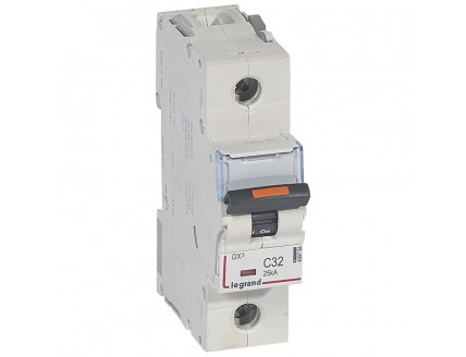 Выключатель автоматический 1-пол. 32A C 25kA DX3 Legrand